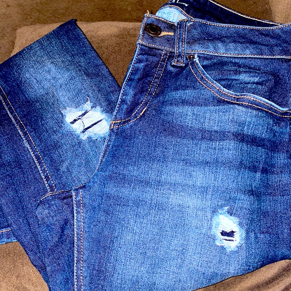 Time and Tru Womens petite size 8 skinny jeans